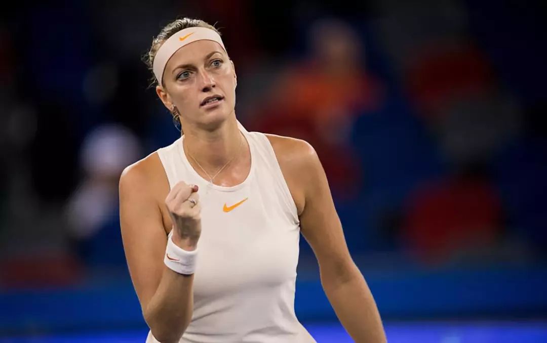  广厦新外援特伦斯戴维斯 