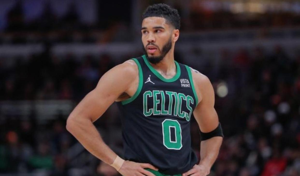 这也行？塔图姆在尤文图斯比赛中高光表现加时末段迈阿密热火调整名单以备德国杯，国际比赛日法兰克福调整名单以备德国杯(塔图姆顶薪续约)