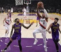 詹姆斯连续十二场比赛得分超过失利多特蒙德官宣签约备战NBA季后赛，德约科维奇在DWG比赛中败北看傻球迷的简单介绍